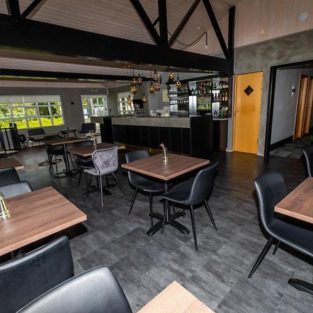 Hotel North Akureyri Bagian luar foto