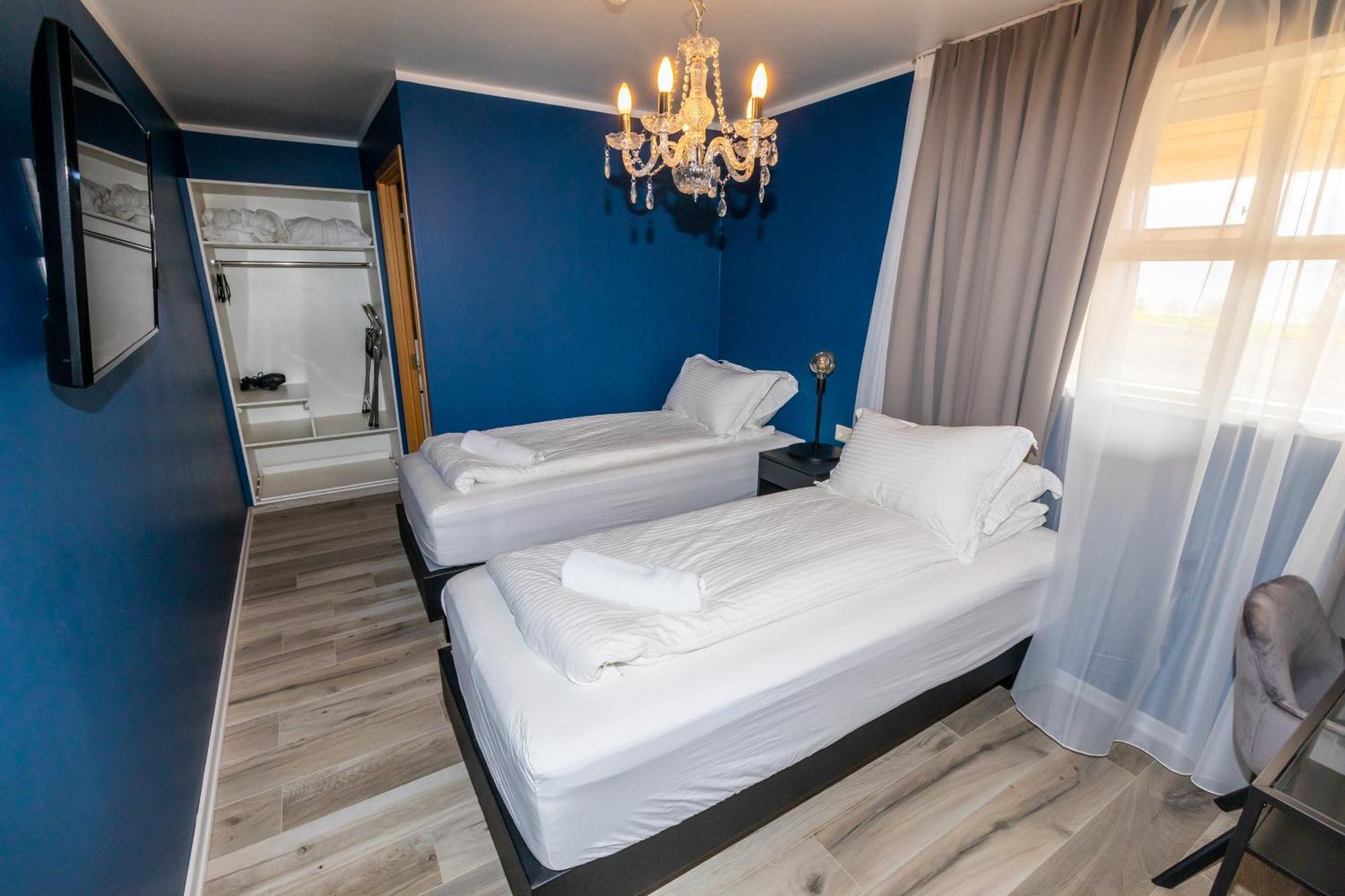 Hotel North Akureyri Bagian luar foto