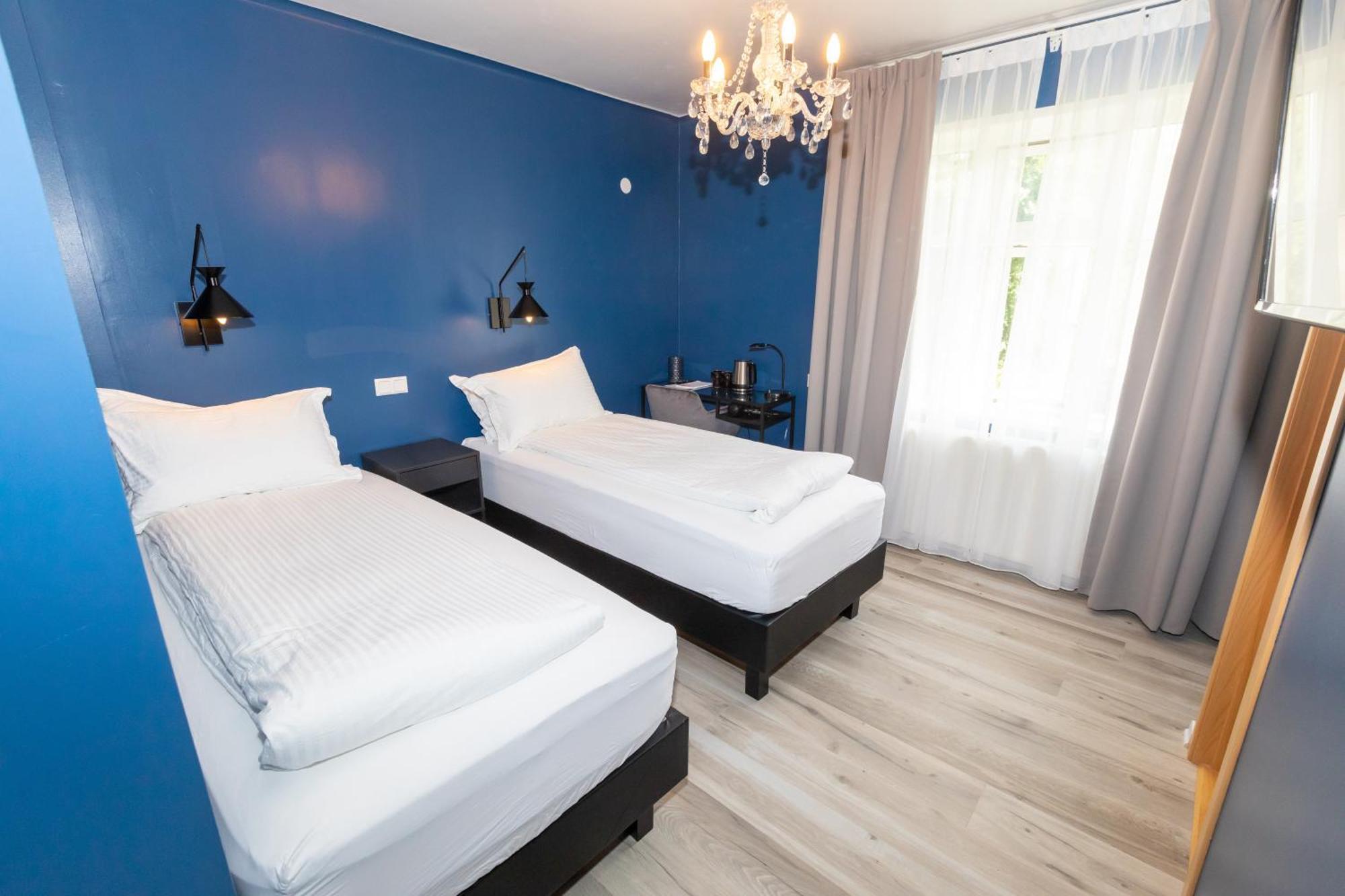 Hotel North Akureyri Bagian luar foto