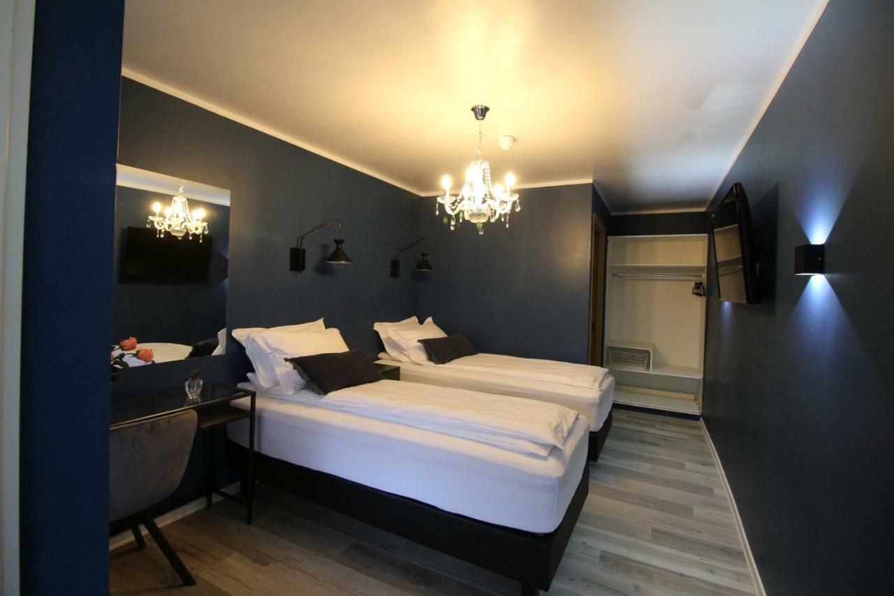 Hotel North Akureyri Bagian luar foto