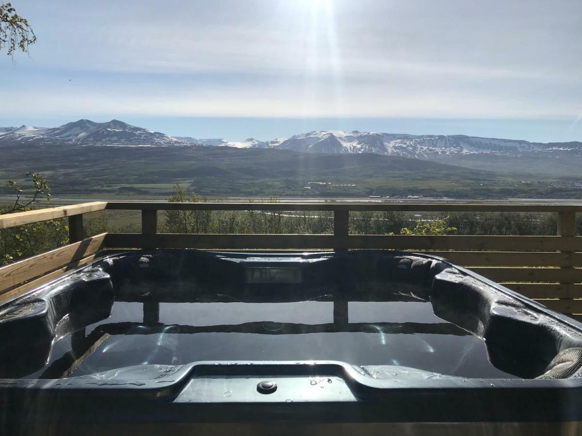 Hotel North Akureyri Bagian luar foto